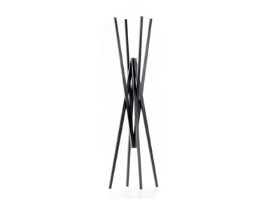 SIMETRIA - Solid wood coat stand by Prostoria