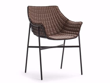 SUMMER SET - Steel garden chair with armrests by Varaschin