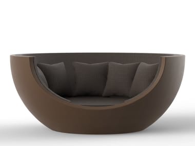MOON - Polyethylene garden bed by Vondom