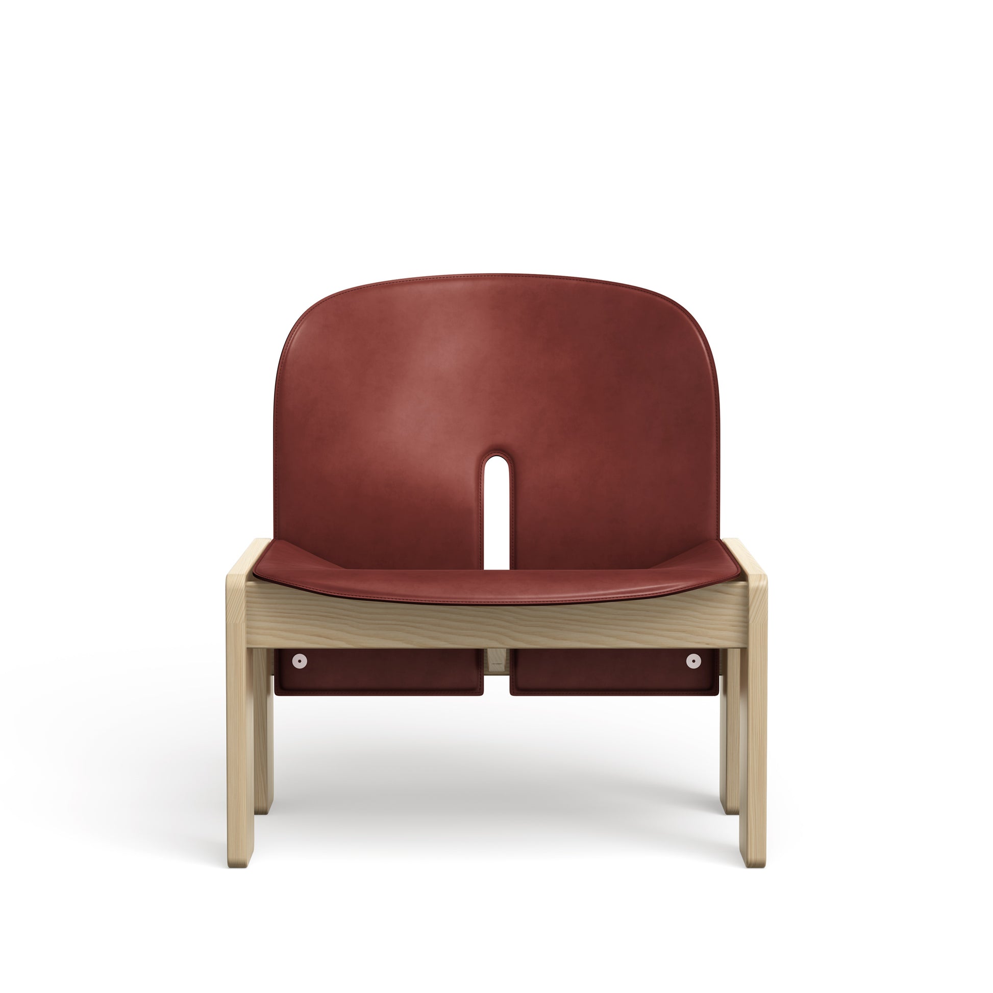 Scarpa 925 - Leather Easy Chair by Karakter #Saddle Leather | London (C05)/Ash | Natural