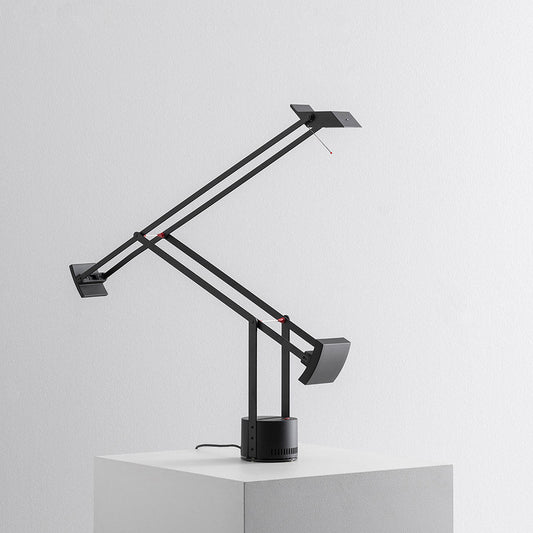 [해외재고] Tizio Table Lamp