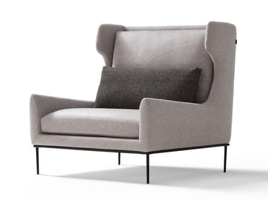 ALICE - Armchair with armrests by Amura