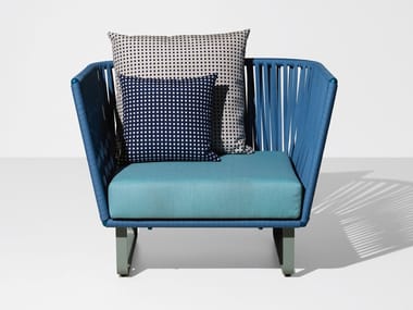 BITTA - Garden armchair with armrests by Kettal