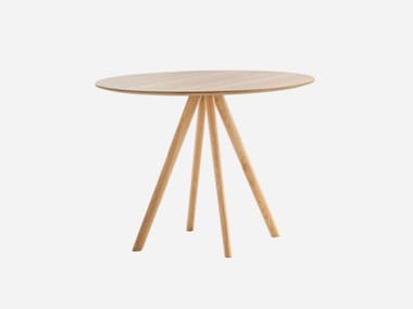 STIKS - Oak table base with 4-spoke base by Inclass