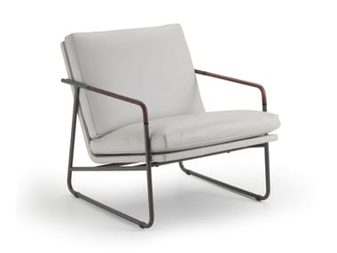 PABLO - Armchair with armrests by I 4 Mariani