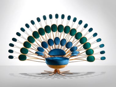 PAVONE - Upholstered high-back brass armchair by Visionnaire