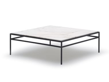 MIDDLEWEIGHT - Square low Estremoz marble coffee table by Karakter
