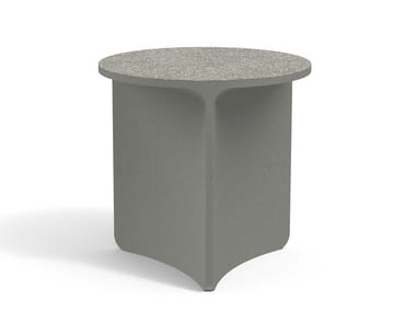 ASPIC 001 - Round cement garden side table by RODA