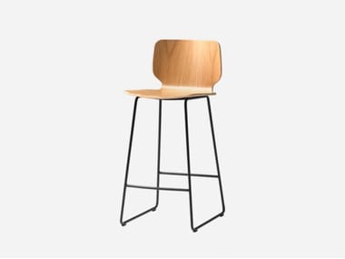 NIM - Sled base wood veneer stool with footrest by Inclass