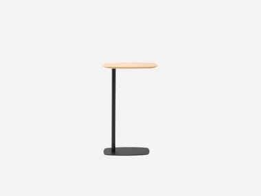 LAN - Oak side table by Inclass