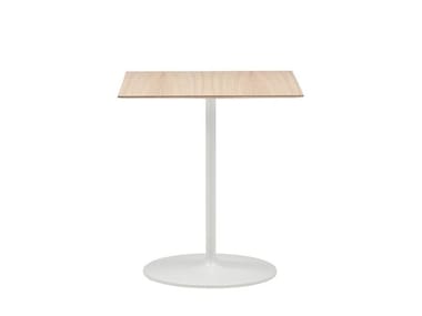 DUAL OCCASIONAL ME6368/70/77/79 - Square oak coffee table by Andreu World