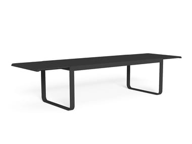 LAKE - Extending aluminium garden table by Talenti