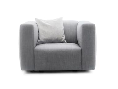 MATCH - Armchair with armrests by Prostoria