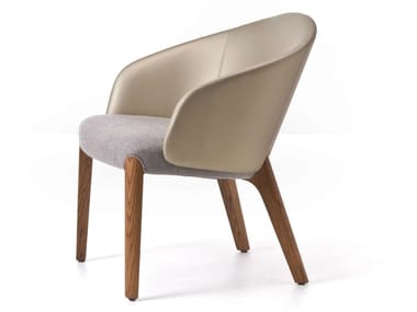 BELLEVUE 04 - Upholstered fabric armchair with armrests by Very Wood