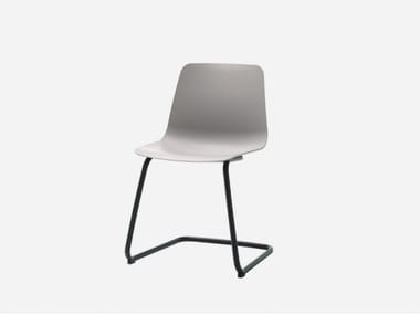 VARYA - Cantilever polypropylene chair by Inclass